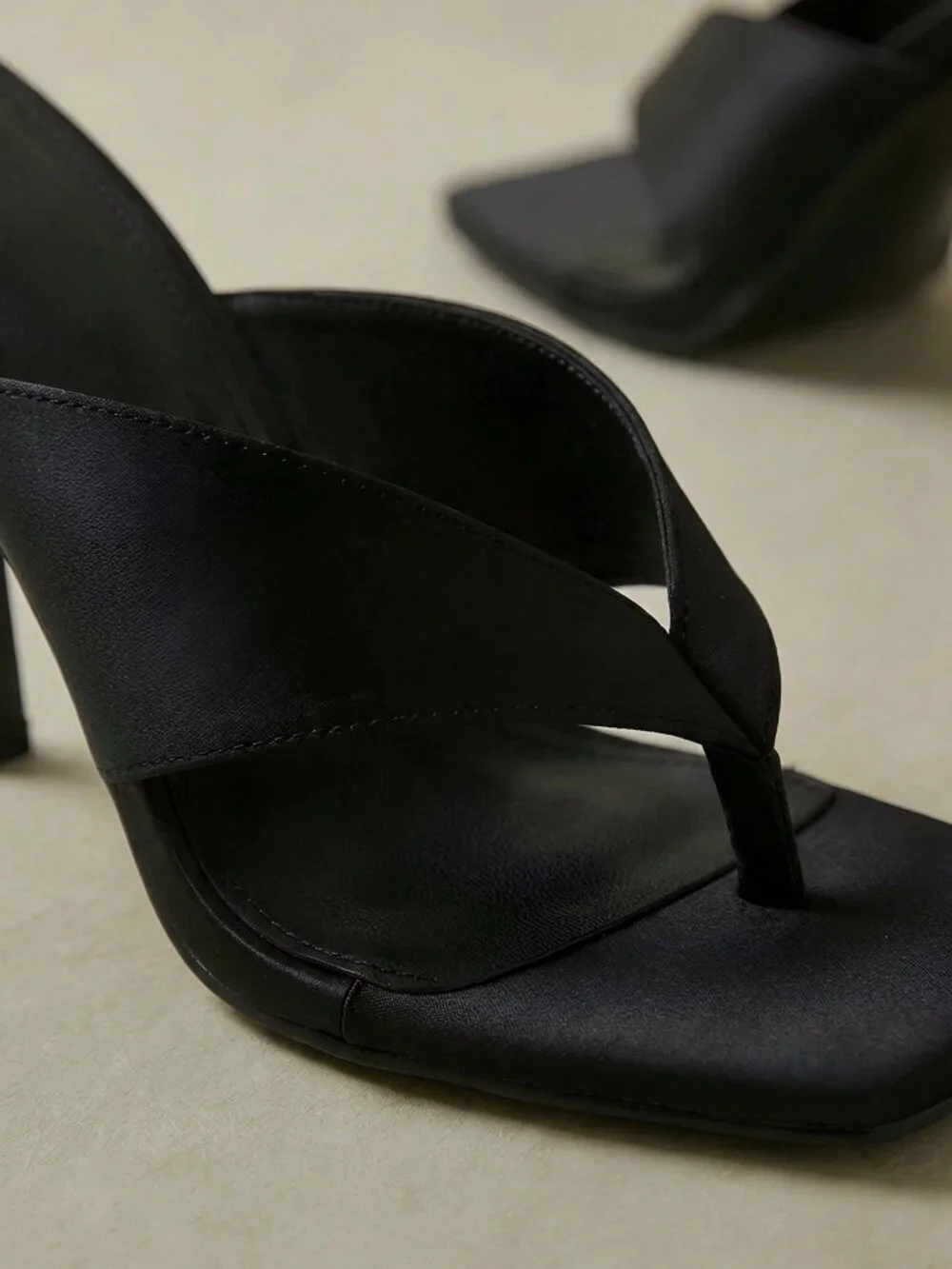 Black Casual Women's Minimalist High Heel Sandals